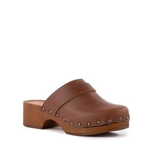 Seychelles Loud and Clear Leather Clogs in Cognac NWOB